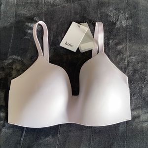 Knix Wing Woman Bra Size 6